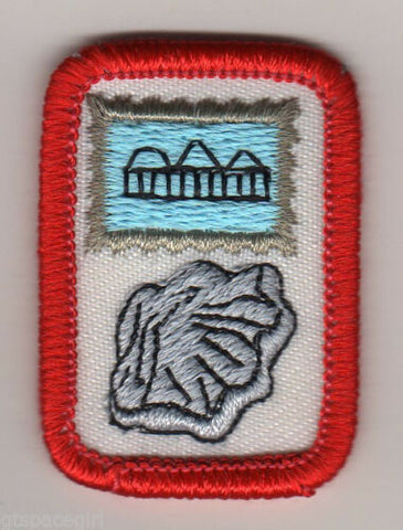 Collecting, Retired WTE Cadette Girl Scout Interest Project Patch (IPP) Badge