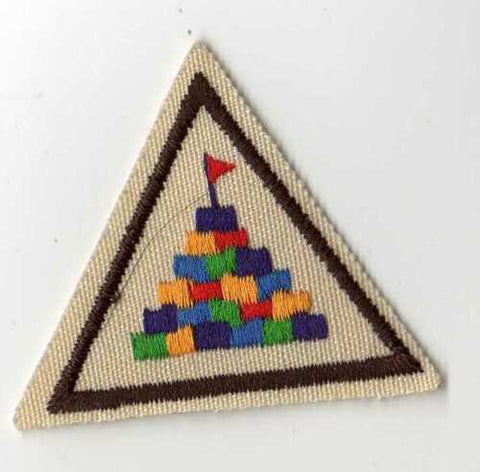 Building Art, Retired Brownie Girl Scout Try-It Badge, Brown Border