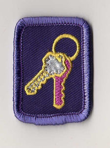 On Your Own, Retired Studio 2B Cadette Girl Scout Interest Project Patch (IPP) Badge